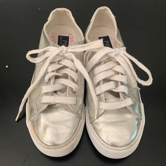 Polo Ralph Lauren Easton Unisex Metallic Sneakers Silver Size 4 Boy Girl low top - Picture 1 of 10